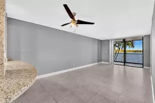 118 Lake Emerald Dr, Oakland Park, FL 33309 - Photo 11