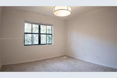 1042 NW 33rd Mnr #1042, Pompano Beach, FL 33064 - Photo 11