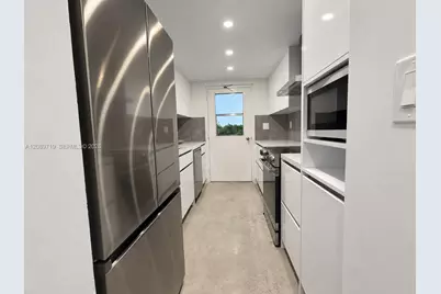 5781 Biscayne Blvd #503, Miami, FL 33137 - Photo 7