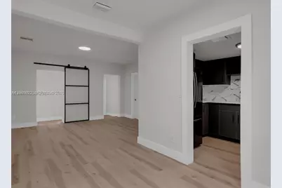 345 NW 44th St, Miami, FL 33127 - Photo 3