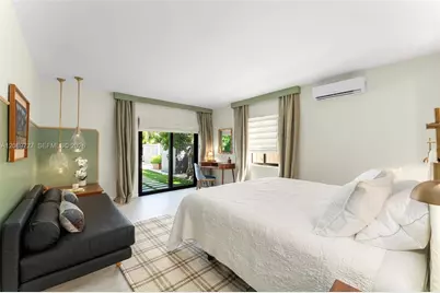 925 Stillwater Dr #., Miami Beach, FL 33141 - Photo 15