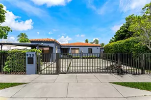 925 Stillwater Dr, Miami Beach, FL 33141 - Photo 25
