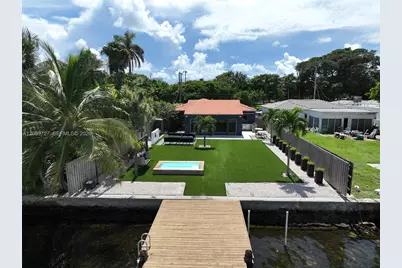 925 Stillwater Dr #., Miami Beach, FL 33141 - Photo 39
