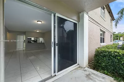 1276 SW 113th Terrace #101, Pembroke Pines, FL 33025 - Photo 15