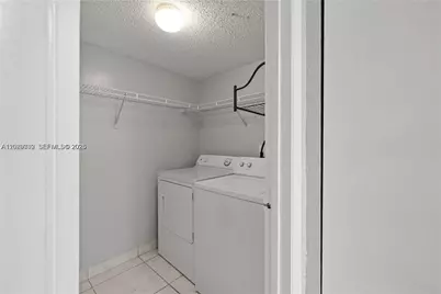 1276 SW 113th Terrace #101, Pembroke Pines, FL 33025 - Photo 9