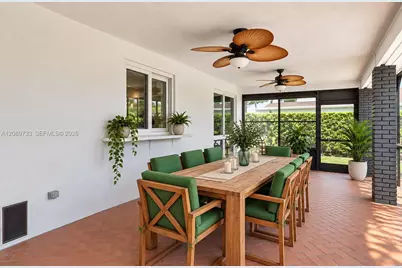 15725 SW 89th Ave, Palmetto Bay, FL 33157 - Photo 5