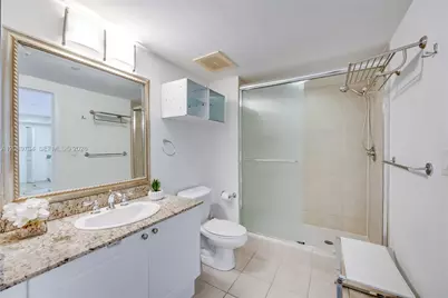 19501 W Country Club Dr #2412, Aventura, FL 33180 - Photo 9