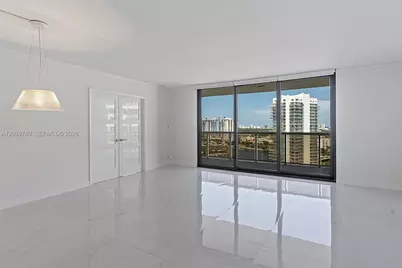9 Island Ave #1911, Miami Beach, FL 33139 - Photo 5