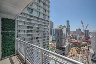690 SW 1st Ct, Miami, FL 33130 - Photo 23