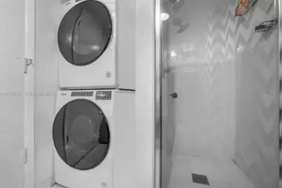 690 SW 1st Ct #2319, Miami, FL 33130 - Photo 25