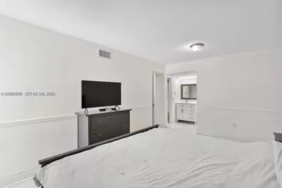 250 180th Dr #158, Sunny Isles Beach, FL 33160 - Photo 7