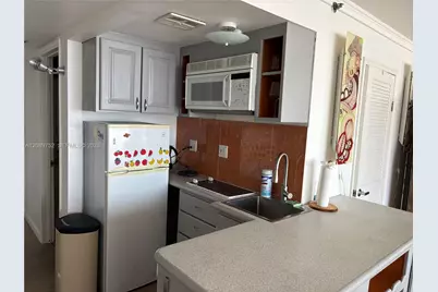 555 NE 15th St #420, Miami, FL 33132 - Photo 7