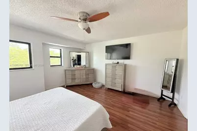 4085 W 8th Ct #82, Hialeah, FL 33012 - Photo 25