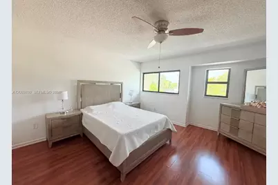 4085 W 8th Ct #82, Hialeah, FL 33012 - Photo 23