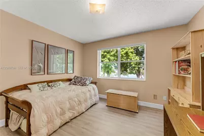 10840 SW 153rd Ct, Miami, FL 33196 - Photo 25