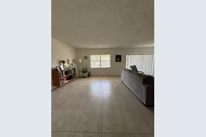 1301 NE 7 St 1301 NE 7 St #101, Hallandale Beach, FL 33009 - Photo 9