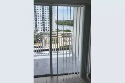 400 Kings Point Dr #921, Sunny Isles Beach, FL 33160 - Photo 1