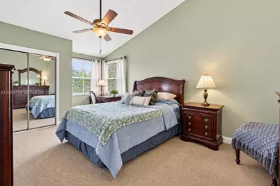 10251 NW 3rd St, Pembroke Pines, FL 33026 - Photo 21