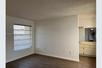 8820 SW 123rd Ct #L102, Miami, FL 33186 - Photo 11
