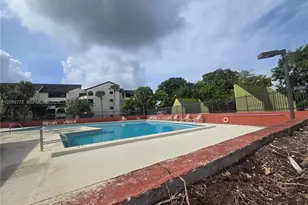 8820 SW 123rd Ct, Miami, FL 33186 - Photo 23