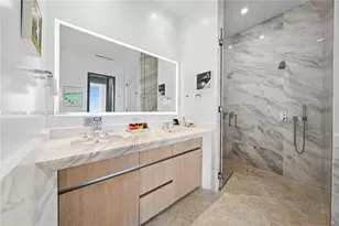 2811 S Bayshore Dr, Miami, FL 33133 - Photo 33