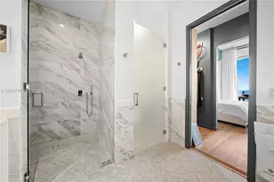 2811 S Bayshore Dr, Miami, FL 33133 - Photo 33