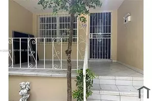 800 SW 25th Rd, Miami, FL 33129 - Photo 3
