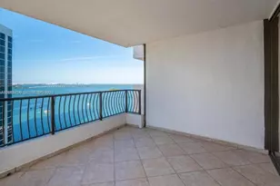 555 NE 15th St, Miami, FL 33132 - Photo 13