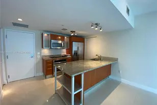 185 SW 7th St, Miami, FL 33130 - Photo 1