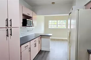 580 W 34th Pl, Hialeah, FL 33012 - Photo 19