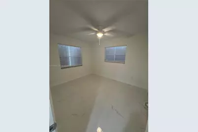 1653 NW 1st St #1, Miami, FL 33125 - Photo 9