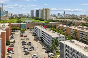 233 NE 14th Ave, Hallandale Beach, FL 33009 - Photo 27