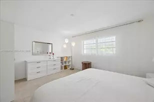 233 NE 14th Ave, Hallandale Beach, FL 33009 - Photo 19
