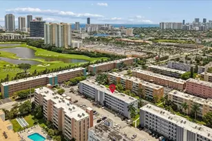 233 NE 14th Ave, Hallandale Beach, FL 33009 - Photo 33