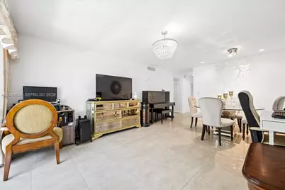 233 NE 14th Ave #2nd floor, Hallandale Beach, FL 33009 - Photo 11