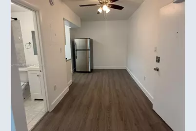 8010 Abbott Ave #5, Miami Beach, FL 33141 - Photo 7
