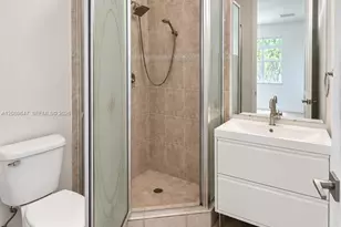 2312 NE 2nd St, Pompano Beach, FL 33062 - Photo 27
