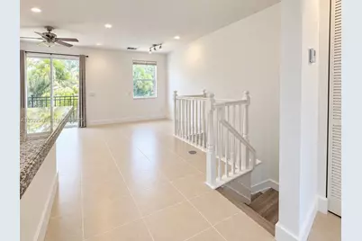 2312 NE 2nd St #2312, Pompano Beach, FL 33062 - Photo 7