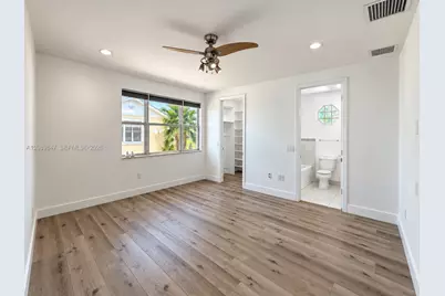 2312 NE 2nd St #2312, Pompano Beach, FL 33062 - Photo 9