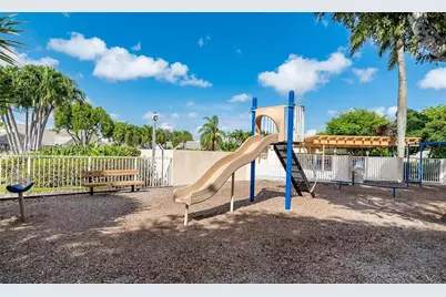 4759 NW 98th Pl, Doral, FL 33178 - Photo 41