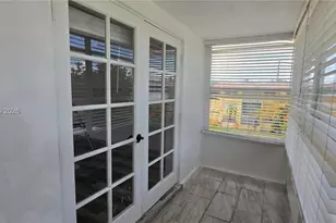 20201 NE 29th Ct, Aventura, FL 33180 - Photo 1