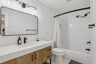 2926 S University Dr, Davie, FL 33328 - Photo 15