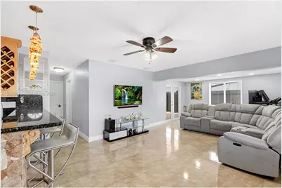 6049 W 14th Ct #0, Hialeah, FL 33012 - Photo 21