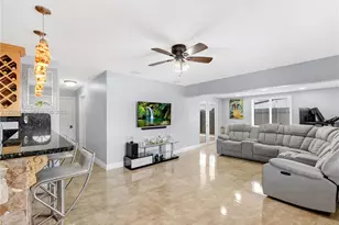 6049 W 14th Ct, Hialeah, FL 33012 - Photo 21
