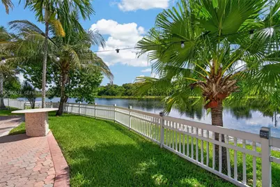 3379 SW 173rd Ter, Miramar, FL 33029 - Photo 37