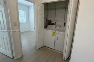 8900 NW 97th Ave, Doral, FL 33178 - Photo 13