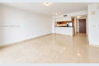 31 SE 5th St #1805, Miami, FL 33131 - Photo 7