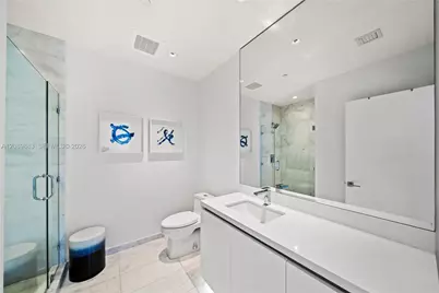 801 S Pointe Dr #PH 2, Miami Beach, FL 33139 - Photo 45