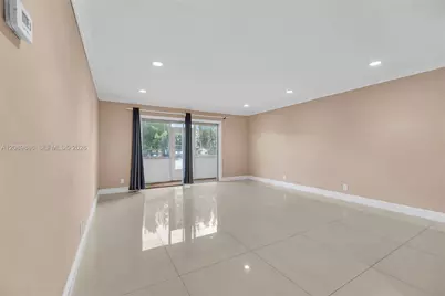 4848 NW 24th Ct #118, Lauderdale Lakes, FL 33313 - Photo 7