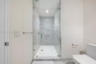 851 NE 1st Ave, Miami, FL 33132 - Photo 29